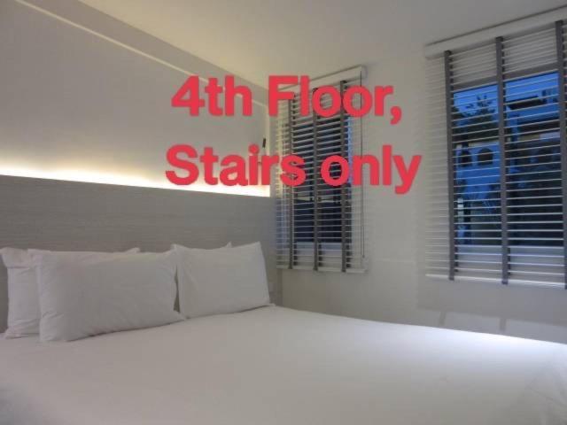 Urban House Otel Bangkok Dış mekan fotoğraf