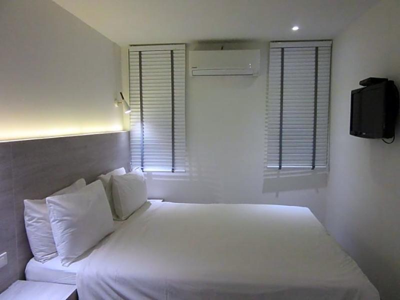 Urban House Otel Bangkok Dış mekan fotoğraf